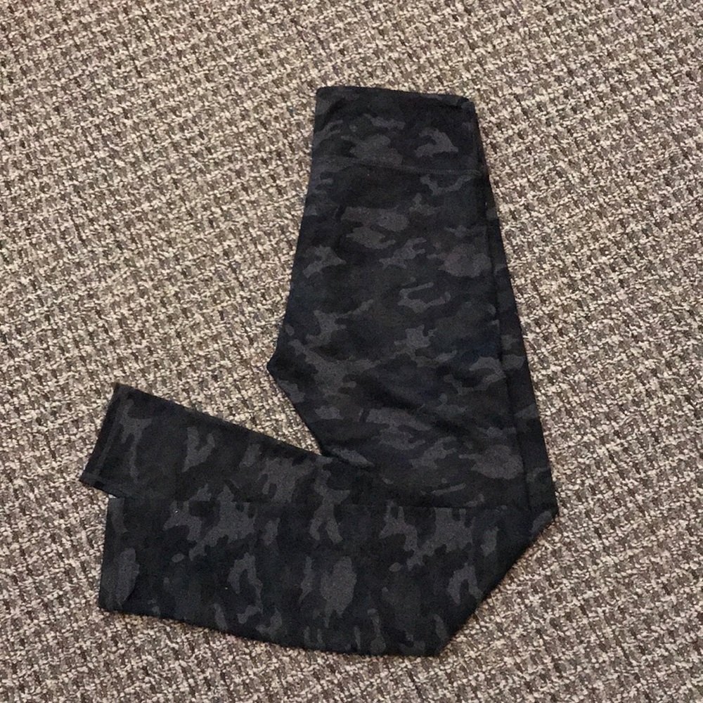 Black Camo Leggings